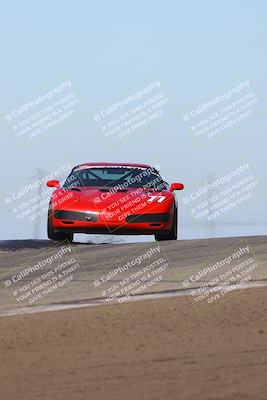 media/Oct-26-2025-CalClub SCCA (Sun) [[8ce1e69566]]/Group 4/Grapevine/